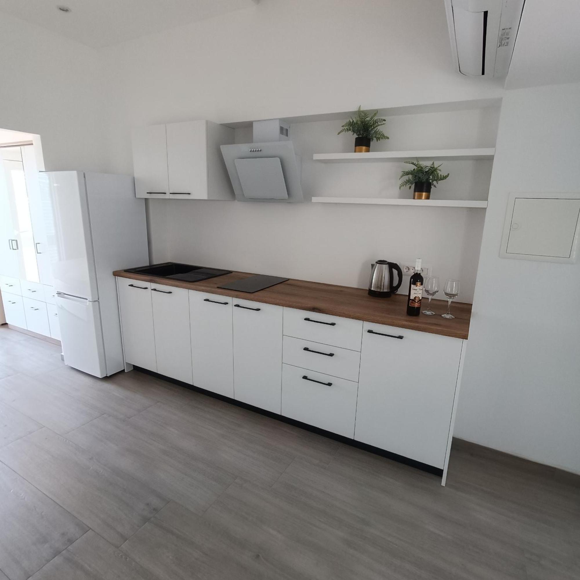 Apartmani Kristijan Igrane Eksteriør bilde