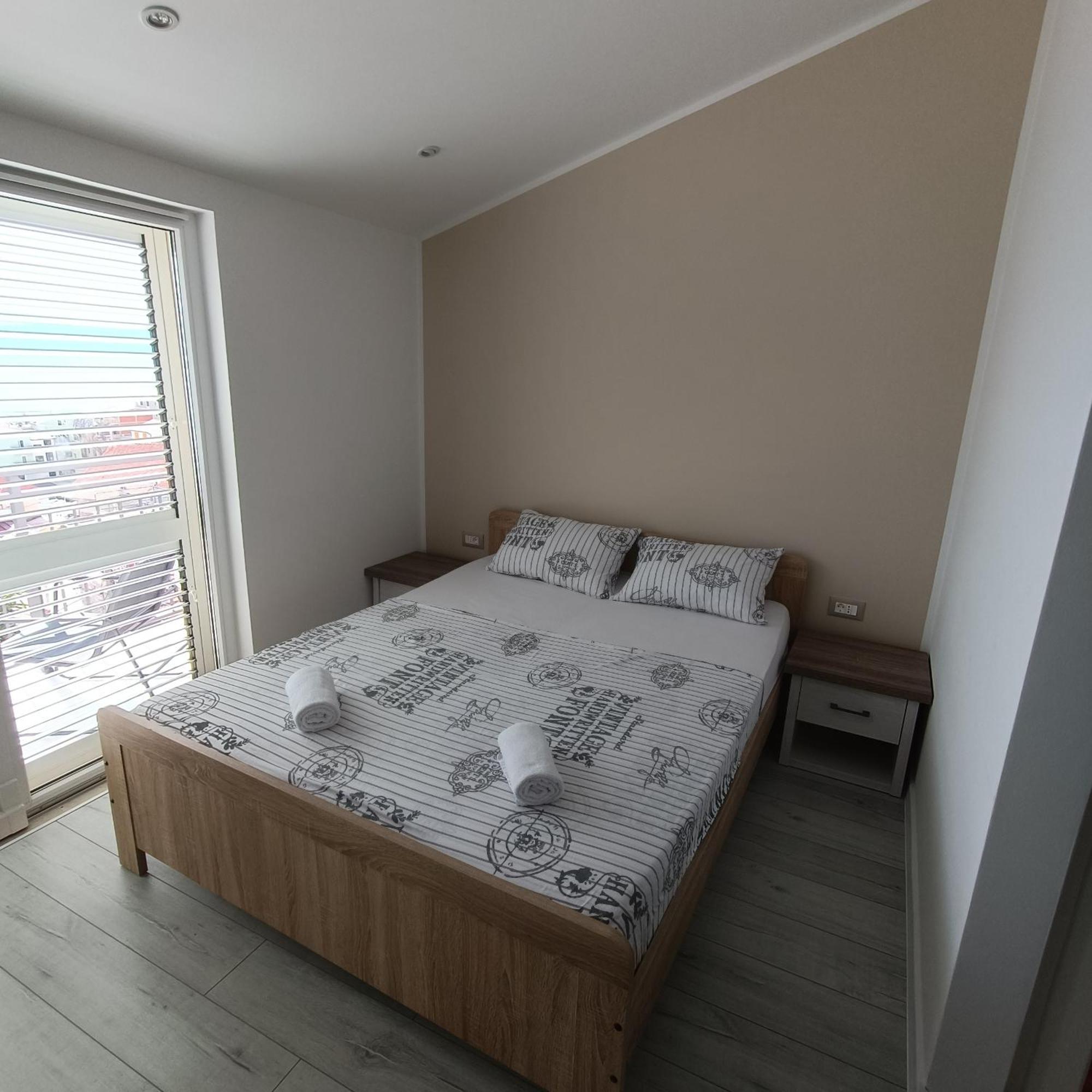 Apartmani Kristijan Igrane Eksteriør bilde